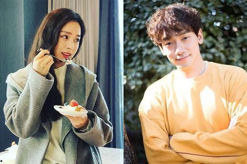 娱乐圈最新爆料恋爱事件,当红明星甜蜜牵手,恋情细节引热议 第1张 娱乐圈最新爆料恋爱事件,当红明星甜蜜牵手,恋情细节引热议 第1张